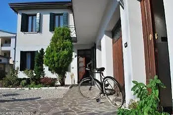 Casa D'oro Bed and Breakfast Μέστρε