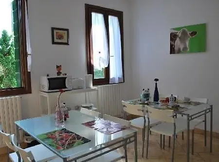 Casa D'oro Bed and Breakfast